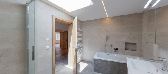 4 rooms Duplex in Hall in Tirol, Austria No. 230030 3