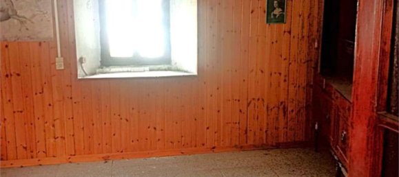 Casa de 6 habitaciónes en Donnas, Italy No. 61024 9