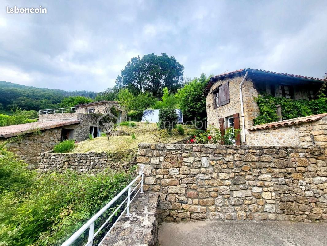 4 chambres Maison à Thueyts, France No. 205473