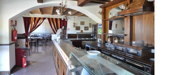 1127m² Building in Piegaro, Italy No. 179373 5