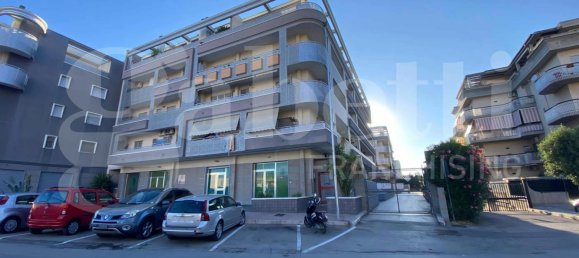 2 bedrooms Apartment in Trani, Italy No. 257706 16