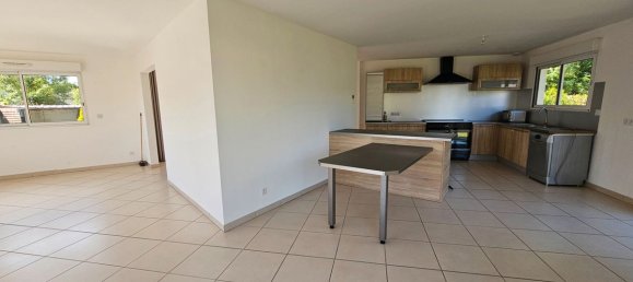 5 bedrooms House in Bosquel, France No. 362650 4