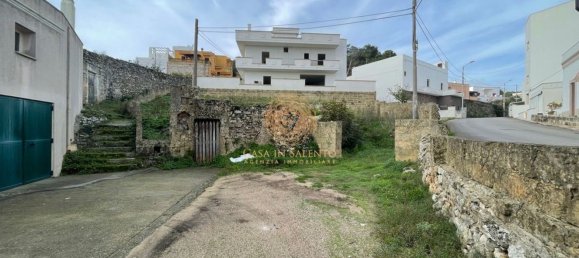 563m² Land in Alessano, Italy No. 153344 11