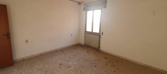 3 bedrooms House in Lamporecchio, Italy No. 266688 18