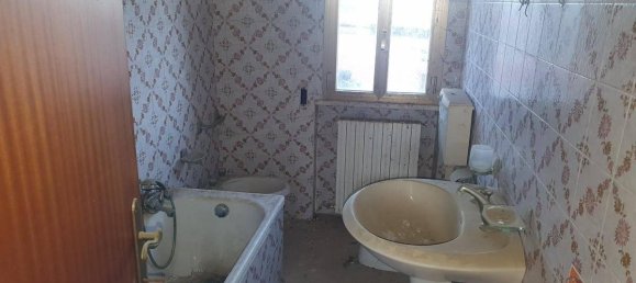 3 bedrooms House in Lamporecchio, Italy No. 266688 23