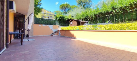 2 bedrooms Apartment in Terni, Italy No. 333339 2