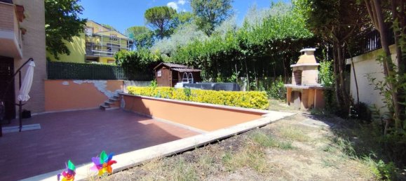 2 bedrooms Apartment in Terni, Italy No. 333339 17