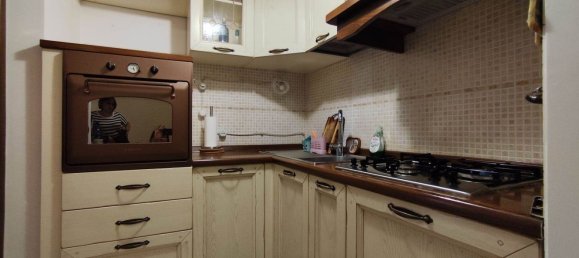 2 bedrooms Apartment in Terni, Italy No. 333339 5