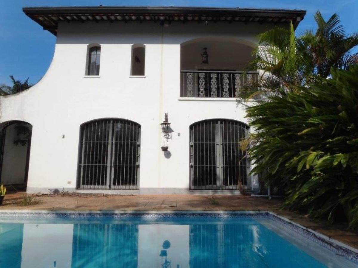 Дом с 4 спальнями в Сан-Паулу, Бразилия № 467444