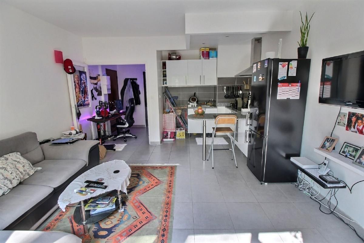 1 Schlafzimmer Wohnung in Fontenay-le-Fleury, France, Nr. 182354