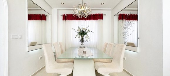 4 bedrooms Villa in San Miguel de Salinas, Spain No. 10694 12