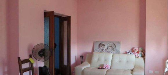 5 rooms Apartment in Vetralla, Italy No. 199177 2