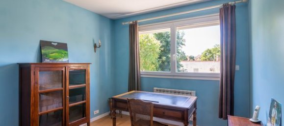 2 Schlafzimmer Wohnung in Eaubonne, France, Nr. 353600 6