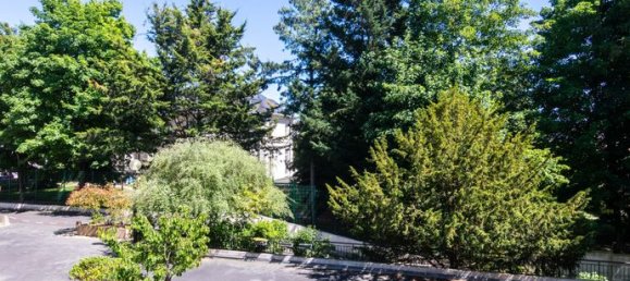 2 Schlafzimmer Wohnung in Eaubonne, France, Nr. 353600 3