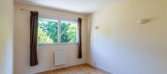 2 Schlafzimmer Wohnung in Eaubonne, France, Nr. 353600 5