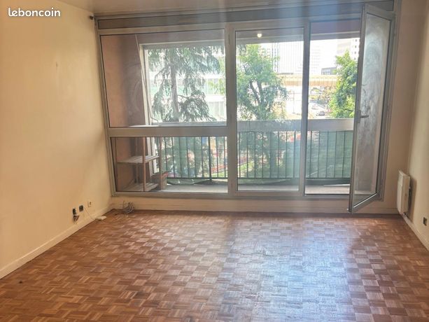 1 Schlafzimmer Wohnung in Puteaux, France, Nr. 282926