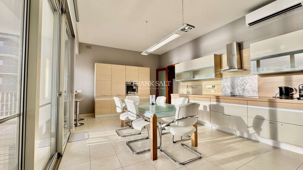 3 Schlafzimmer Wohnung in Sliema, Malta, Nr. 481