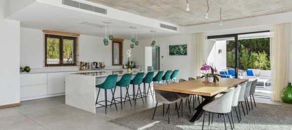 5 bedrooms Villa in Cabris, France No. 1435 4