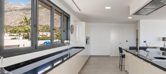 5 bedrooms Villa for sale in Zona Altea Hills, Alicante, Valencian Community, Spain № 365991 12