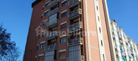 2 bedrooms Apartment in Turin, Italy No. 201944 11