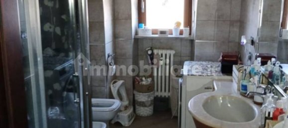 2 bedrooms Apartment in Turin, Italy No. 201944 4