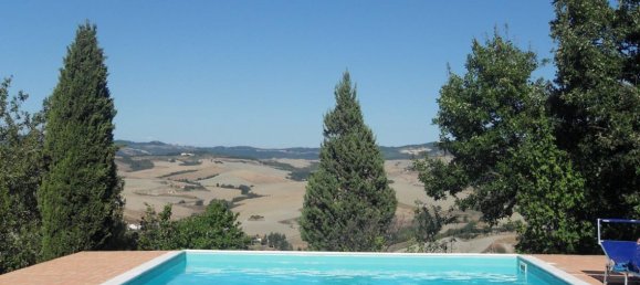 3 bedrooms House in Volterra, Italy No. 262 4