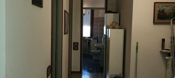 5 rooms Apartment in Salsomaggiore Terme, Italy No. 131819 4