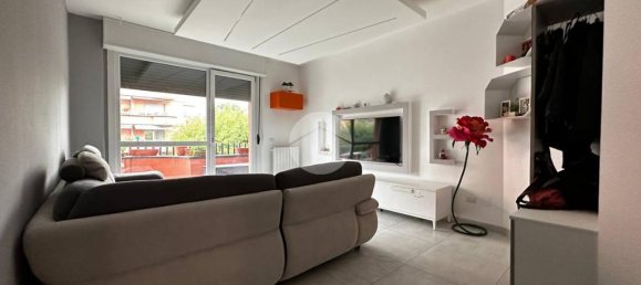 4 rooms Apartment in Bussero, Italy No. 324795 7