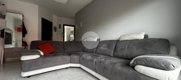 4 rooms Apartment in Bussero, Italy No. 324795 6