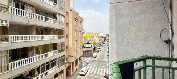 2 chambres Appartement à Torrevieja, Spain No. 181741 2