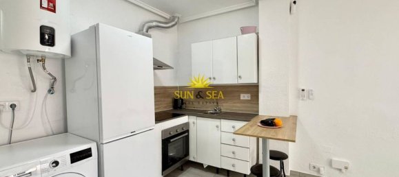 2 chambres Appartement à Torrevieja, Spain No. 181741 6