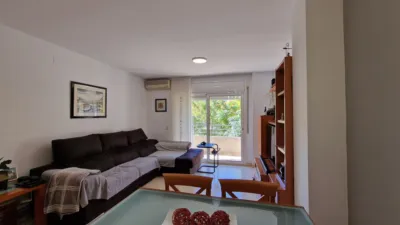 Apartamento de 3 dormitorios en Girona, Spain No. 190363
