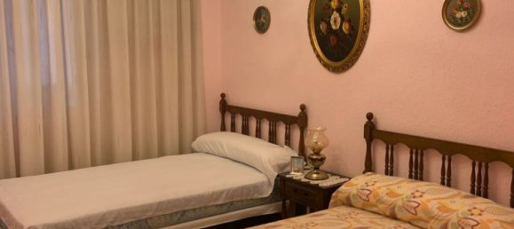 5 bedrooms Apartment in Zaragoza, Spain No. 157027 7