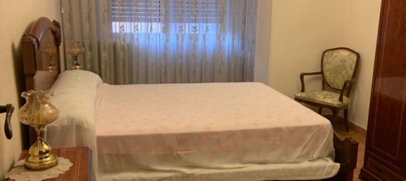 5 bedrooms Apartment in Zaragoza, Spain No. 157027 9