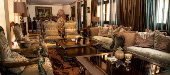 7 bedrooms Villa in Marbella, Spain No. 23395 4