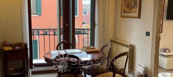 2 bedrooms Apartment in Venice, Italy No. 117658 4