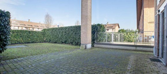 2 rooms Apartment in San Giuliano Milanese, Italy No. 30353 8