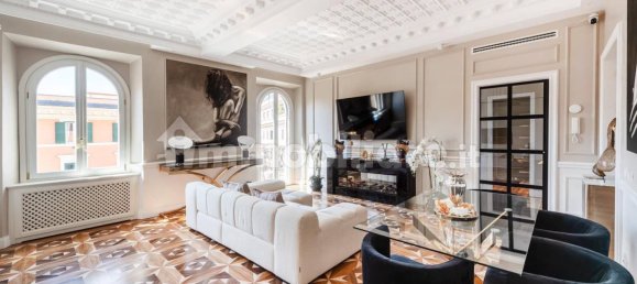 4 bedrooms Penthouse in Rome, Italy No. 277671 10