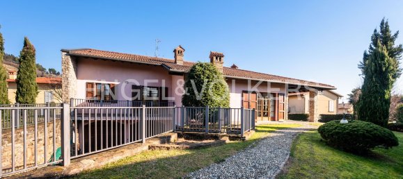 Villa de 4 habitaciónes en Sotto il Monte Giovanni XXIII, Italy No. 126696 4