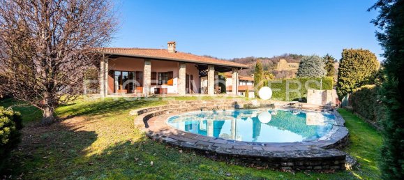 Villa de 4 habitaciónes en Sotto il Monte Giovanni XXIII, Italy No. 126696 2