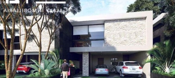 3 bedrooms House in Merida, Mexico No. 52481 2