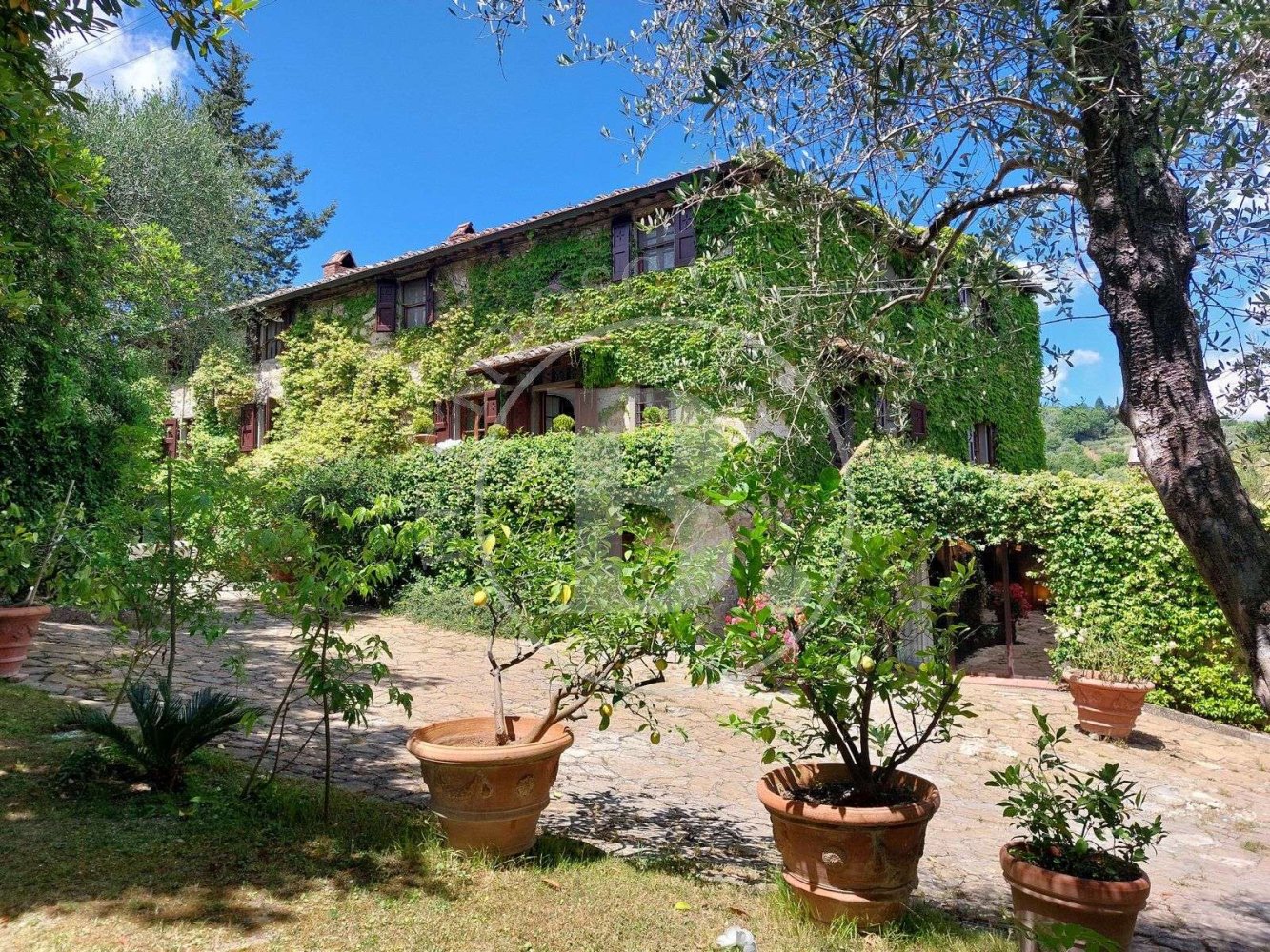 8 bedrooms House in Castellina in Chianti, Italy No. 55816