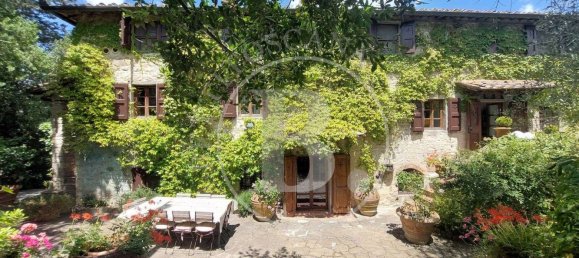 8 bedrooms House in Castellina in Chianti, Italy No. 55816 3