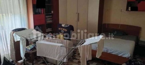 Apartamento T3 em Cardano al Campo, Italy N.º 8418 6