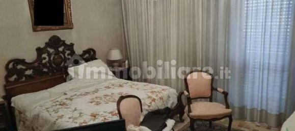 Apartamento T3 em Cardano al Campo, Italy N.º 8418 8