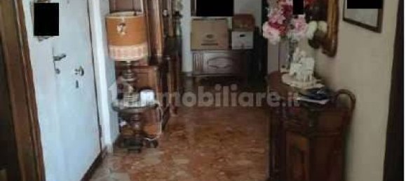 Apartamento T3 em Cardano al Campo, Italy N.º 8418 5