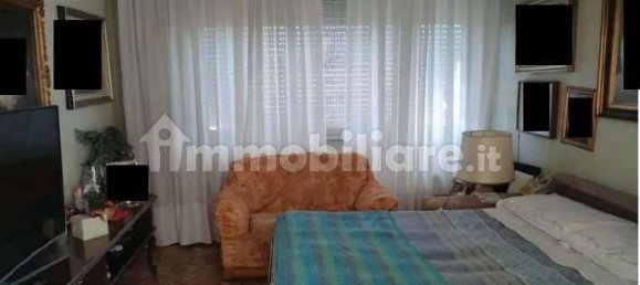 Apartamento T3 em Cardano al Campo, Italy N.º 8418 4