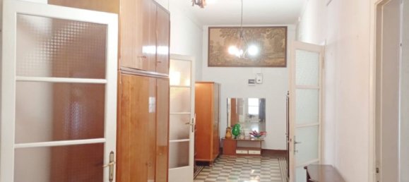 7 rooms Apartment in Livorno, Italy No. 277375 22