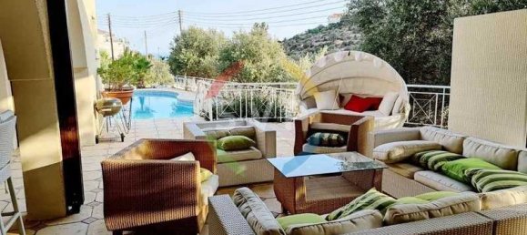 Вилла с 3 спальнями в Агиос Тихонас, Кипр № 81321 4