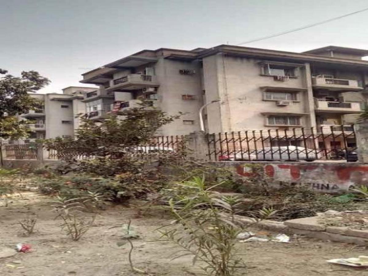 2 bedrooms House in Ghaziabad, India No. 8596